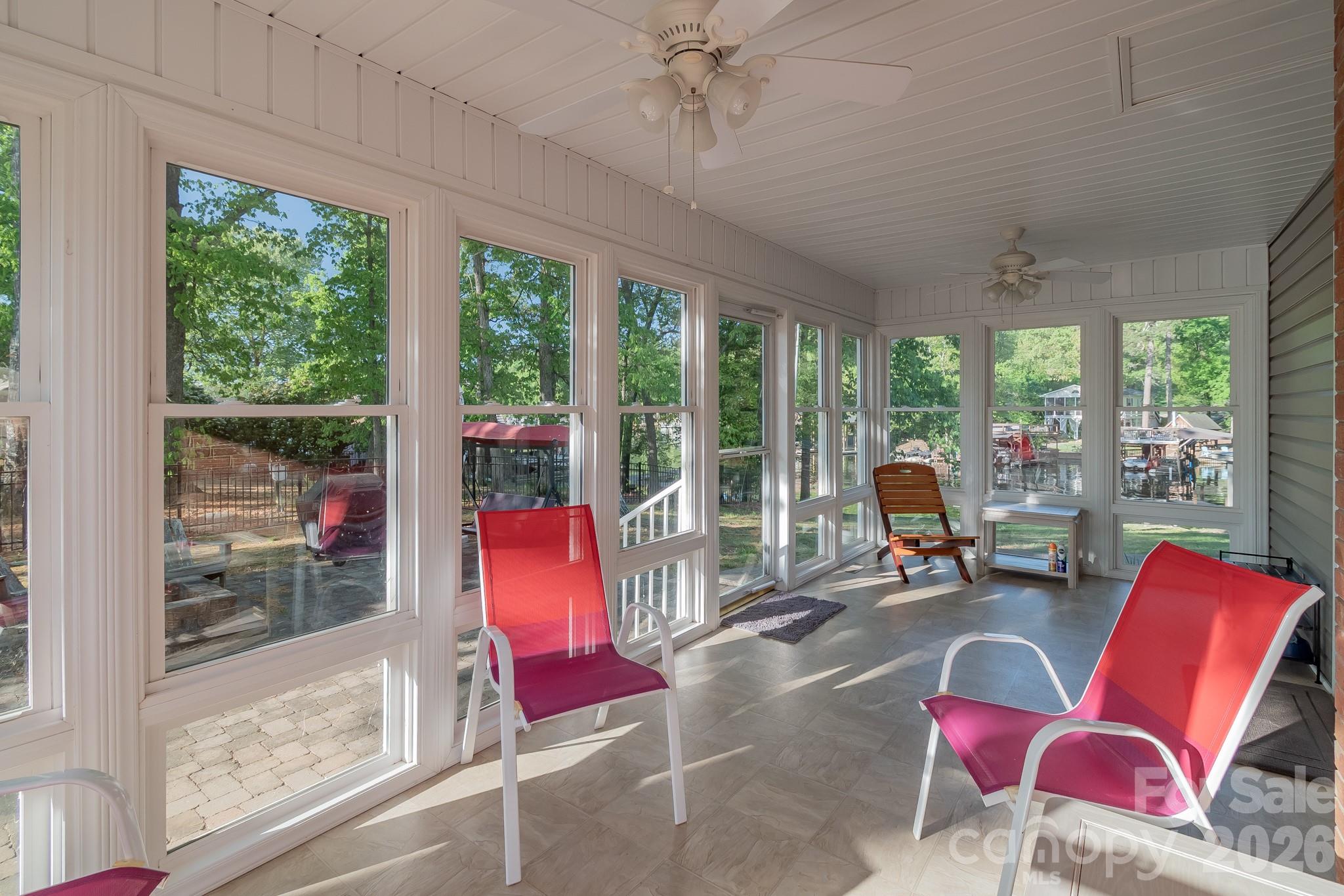 150 Pinehaven Lane — New London