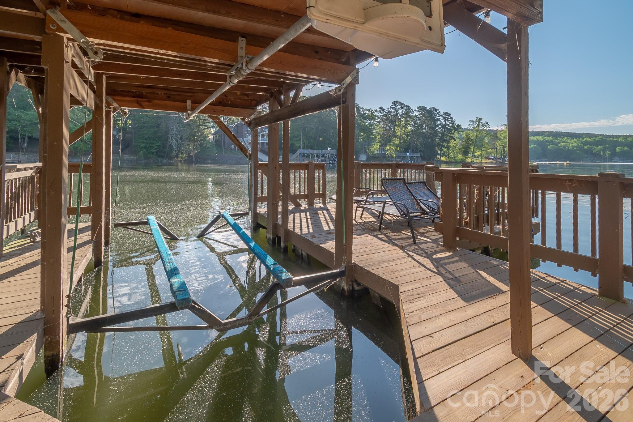 150 Pinehaven Lane — New London