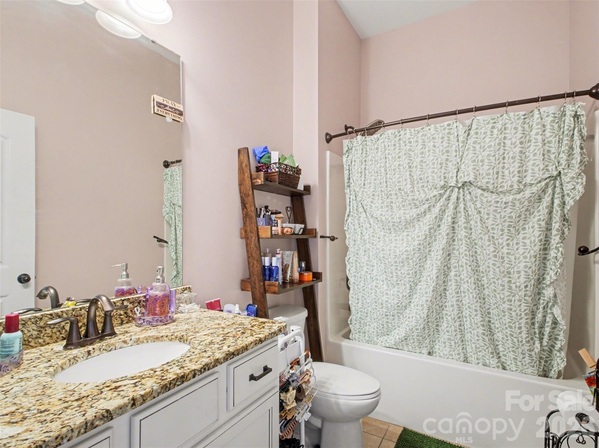 6713 Alderson Drive — Charlotte