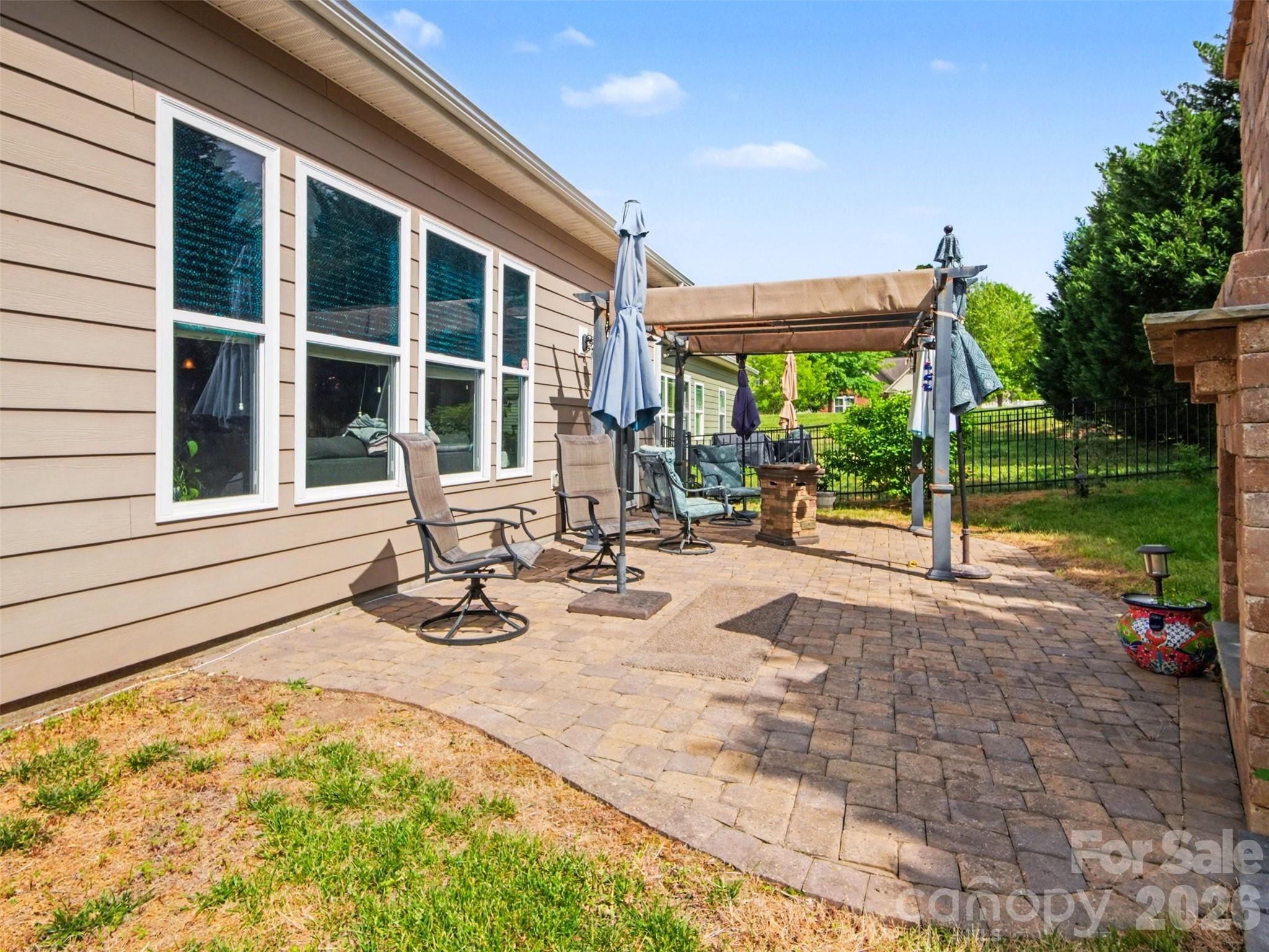 6713 Alderson Drive — Charlotte