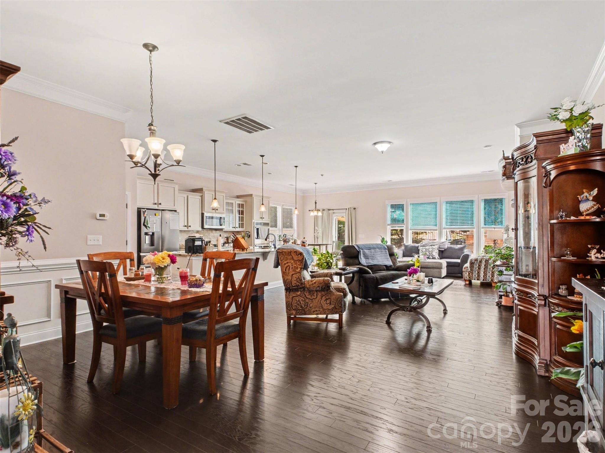 6713 Alderson Drive — Charlotte