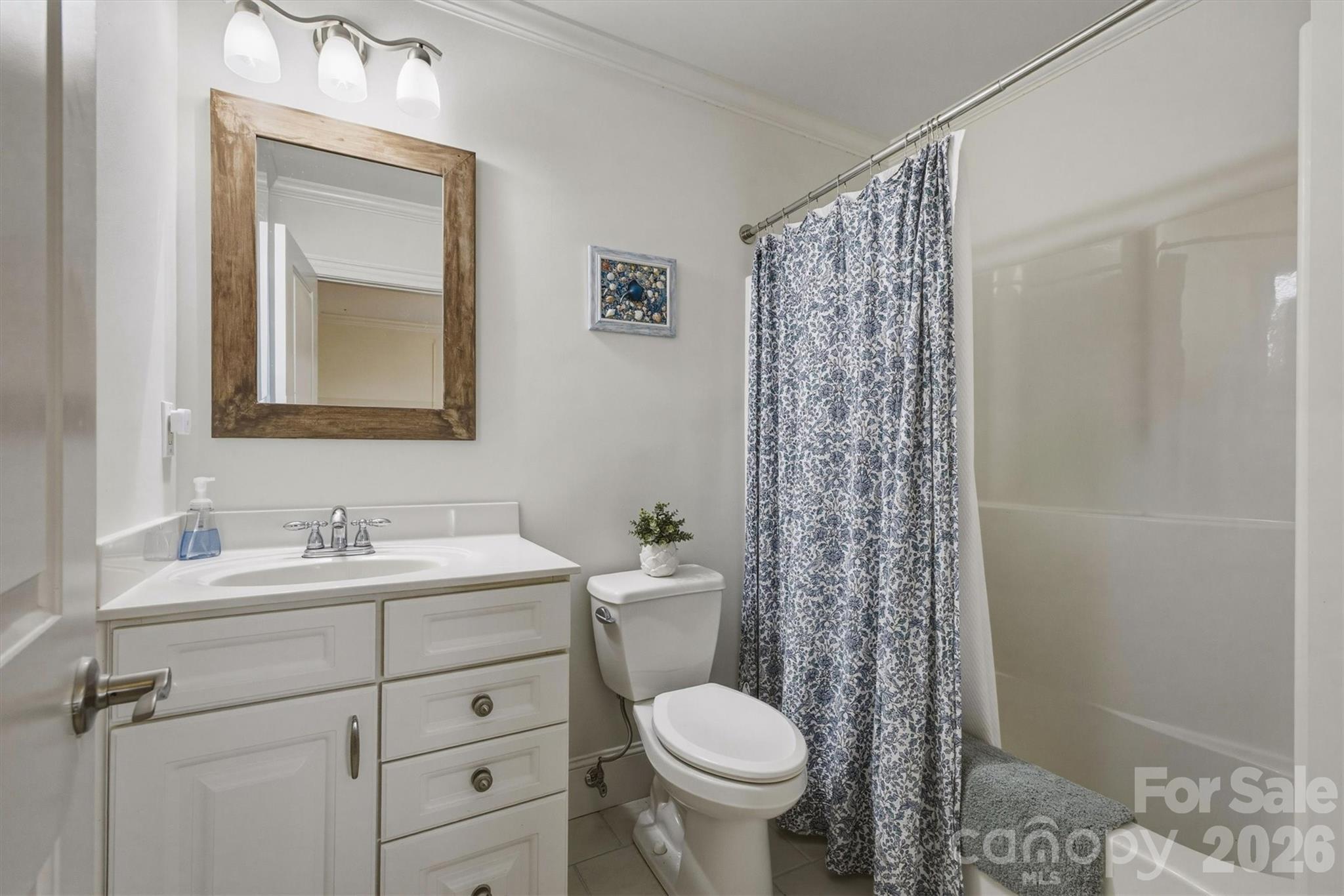 5230 Roy Mcgalliard Avenue — Morganton