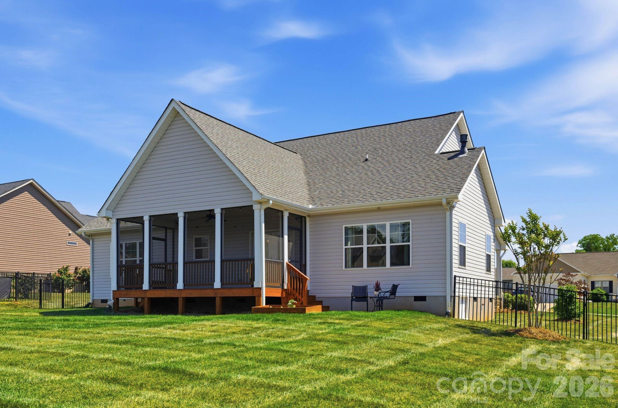 176 Staffordshire Drive — Statesville
