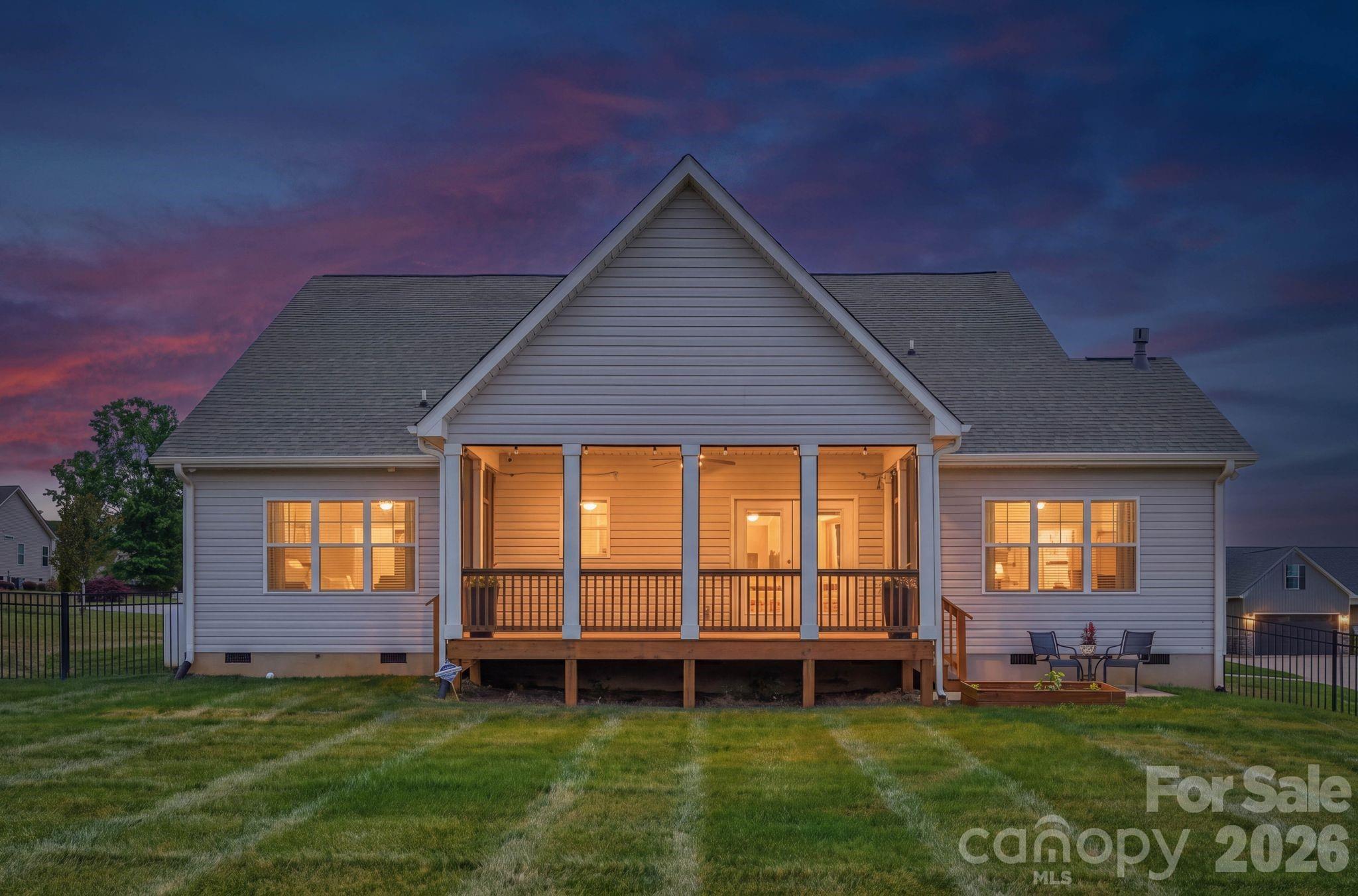 176 Staffordshire Drive — Statesville