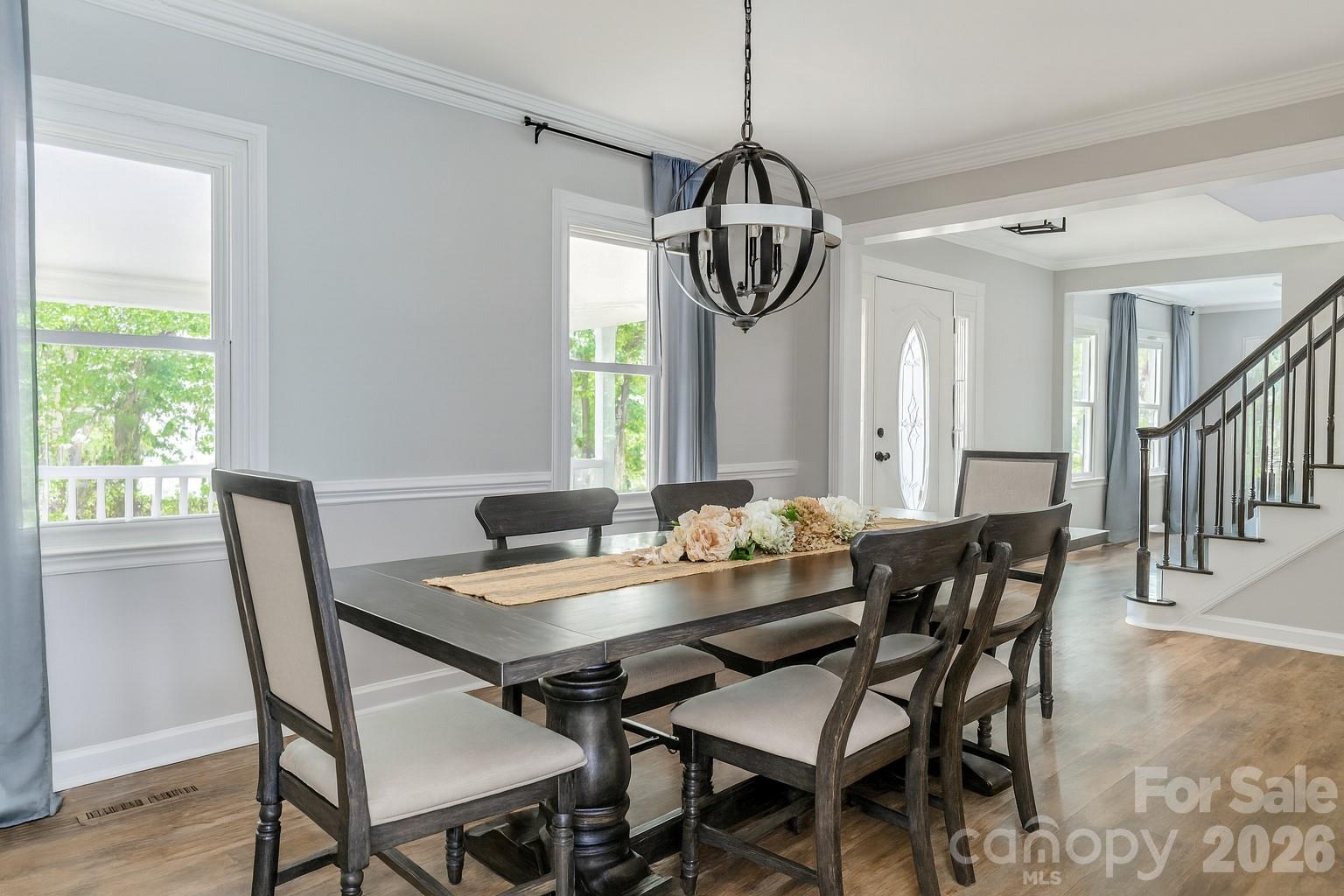8225 Kensington Lane — Harrisburg
