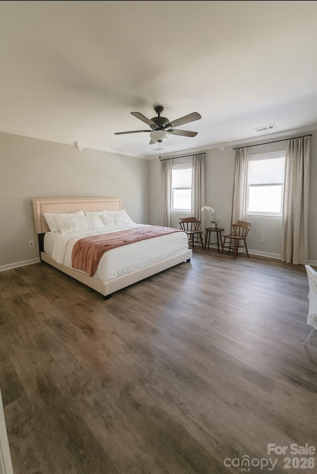 8225 Kensington Lane — Harrisburg