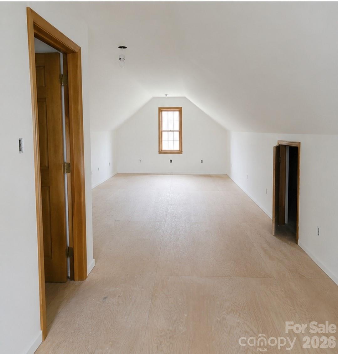 8225 Kensington Lane — Harrisburg