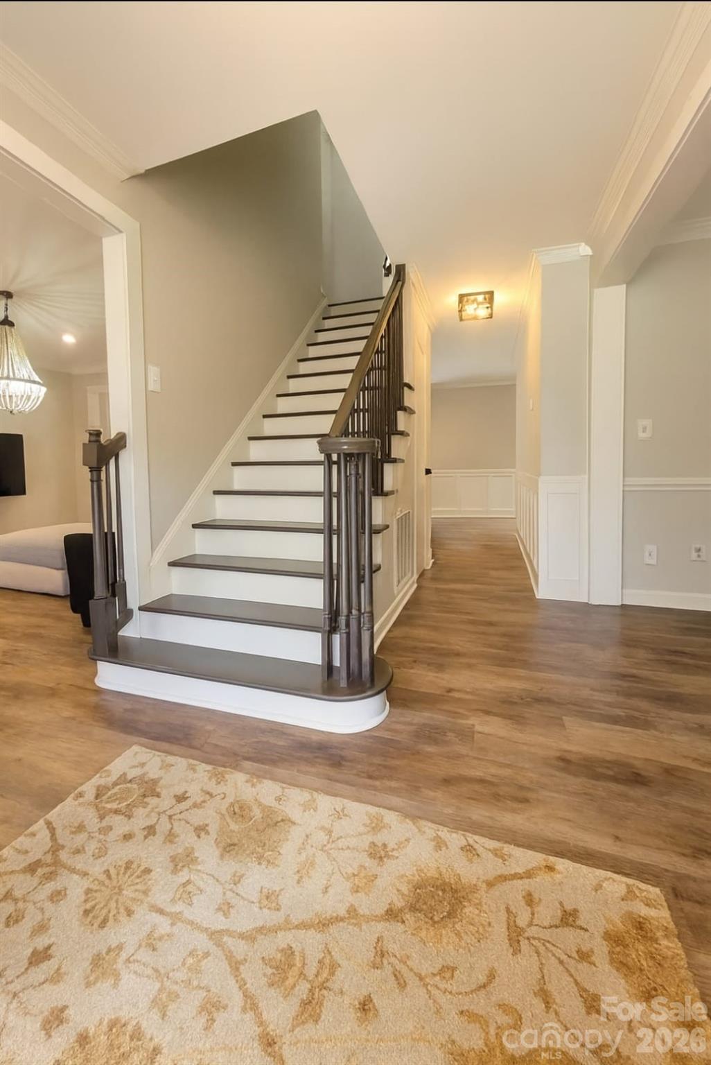 8225 Kensington Lane — Harrisburg