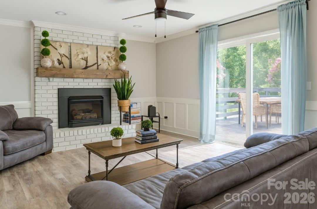 8225 Kensington Lane — Harrisburg