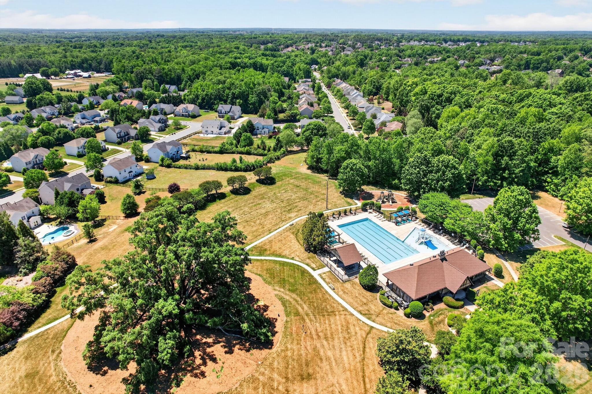 10011 King George Lane — Waxhaw