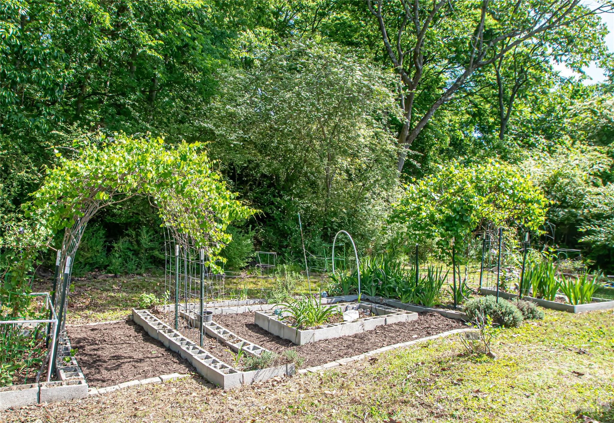 4708 Titus Court — Monroe