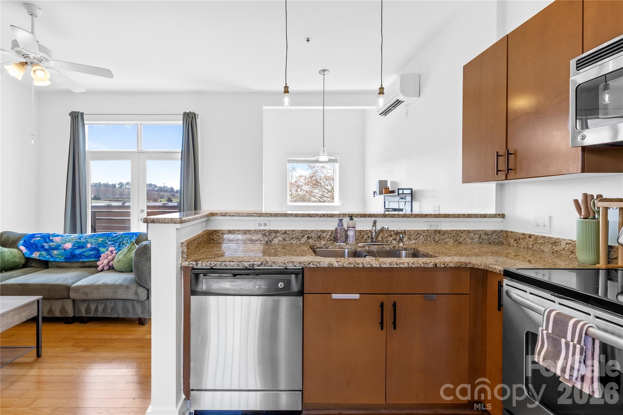 918 Westmere Avenue — Charlotte