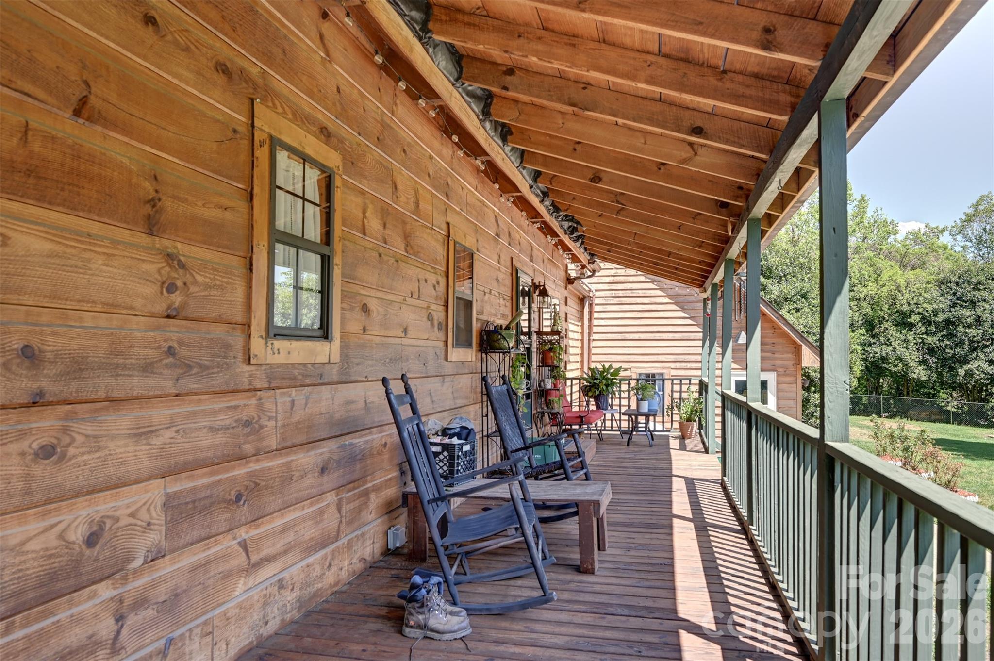 10 Black Locust Drive — Asheville