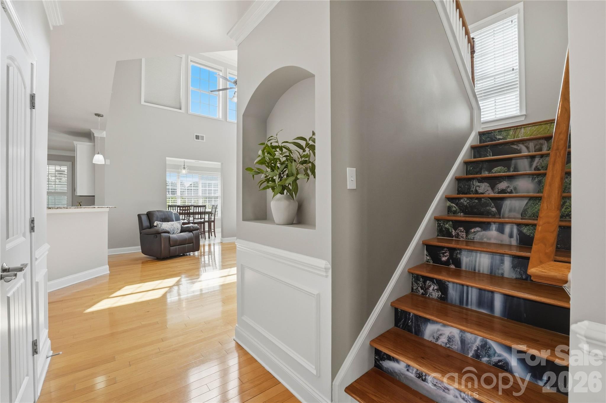 5068 Gladiola Way — Tega Cay