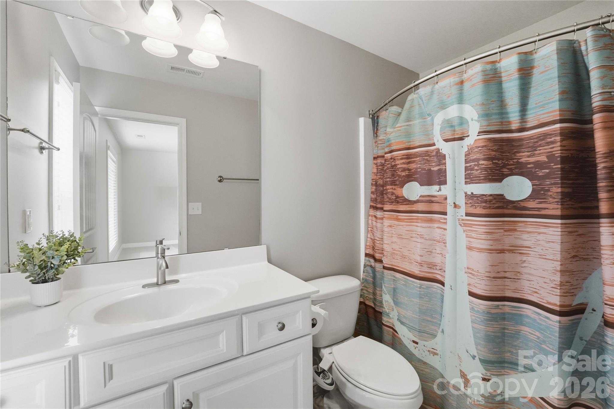 5068 Gladiola Way — Tega Cay