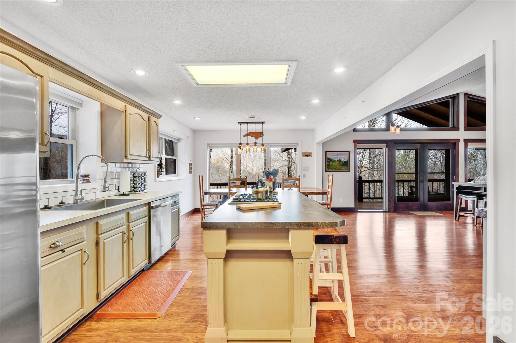 202 Tamarack Road — Beech Mountain