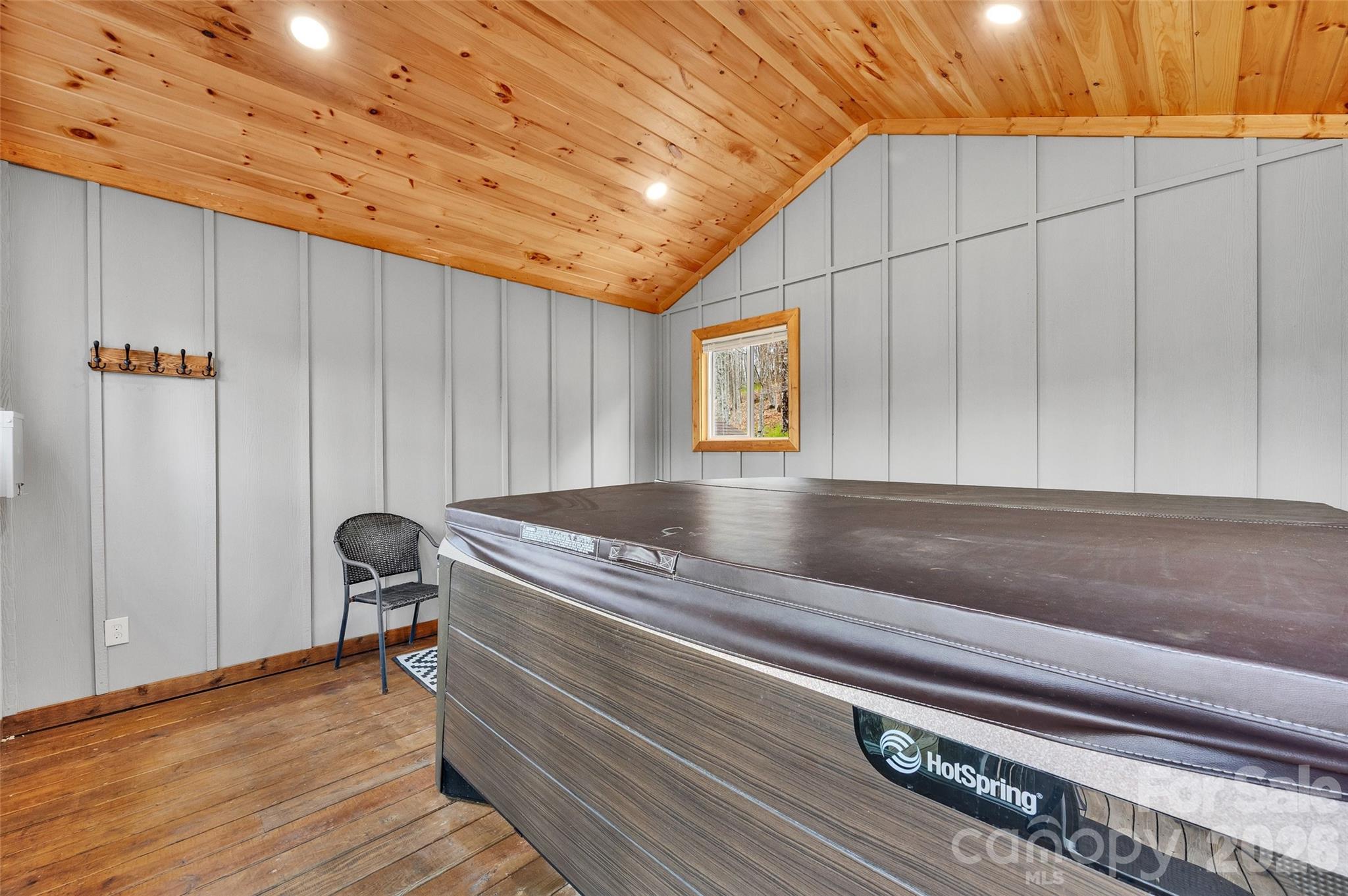 202 Tamarack Road — Beech Mountain