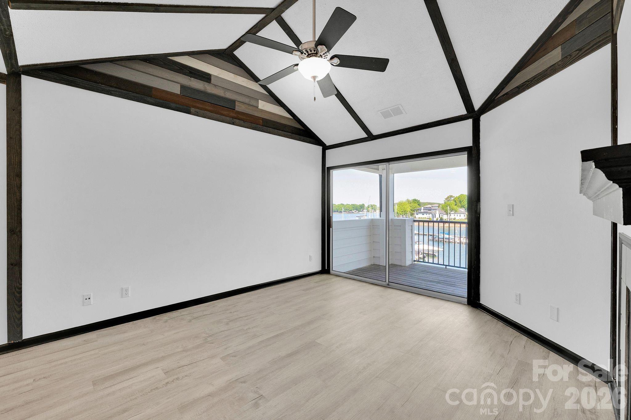 18755 Vineyard Point Lane — Cornelius