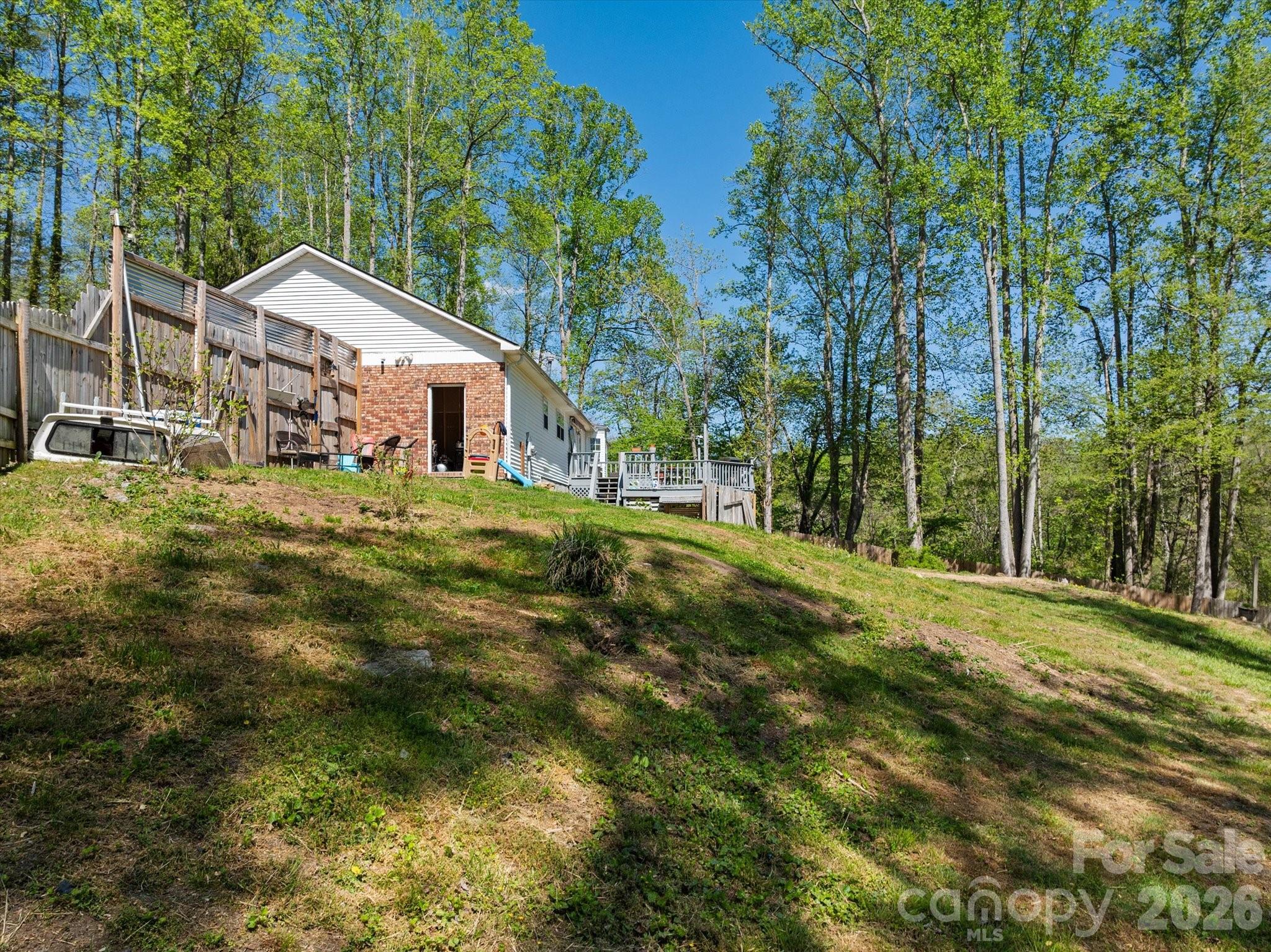 441 Hunters Glen Lane — Hendersonville