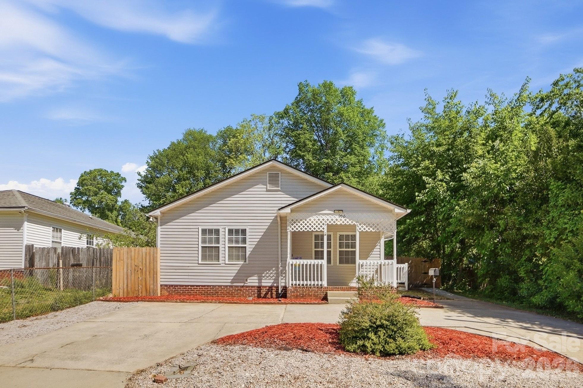 906 Key Street — Charlotte