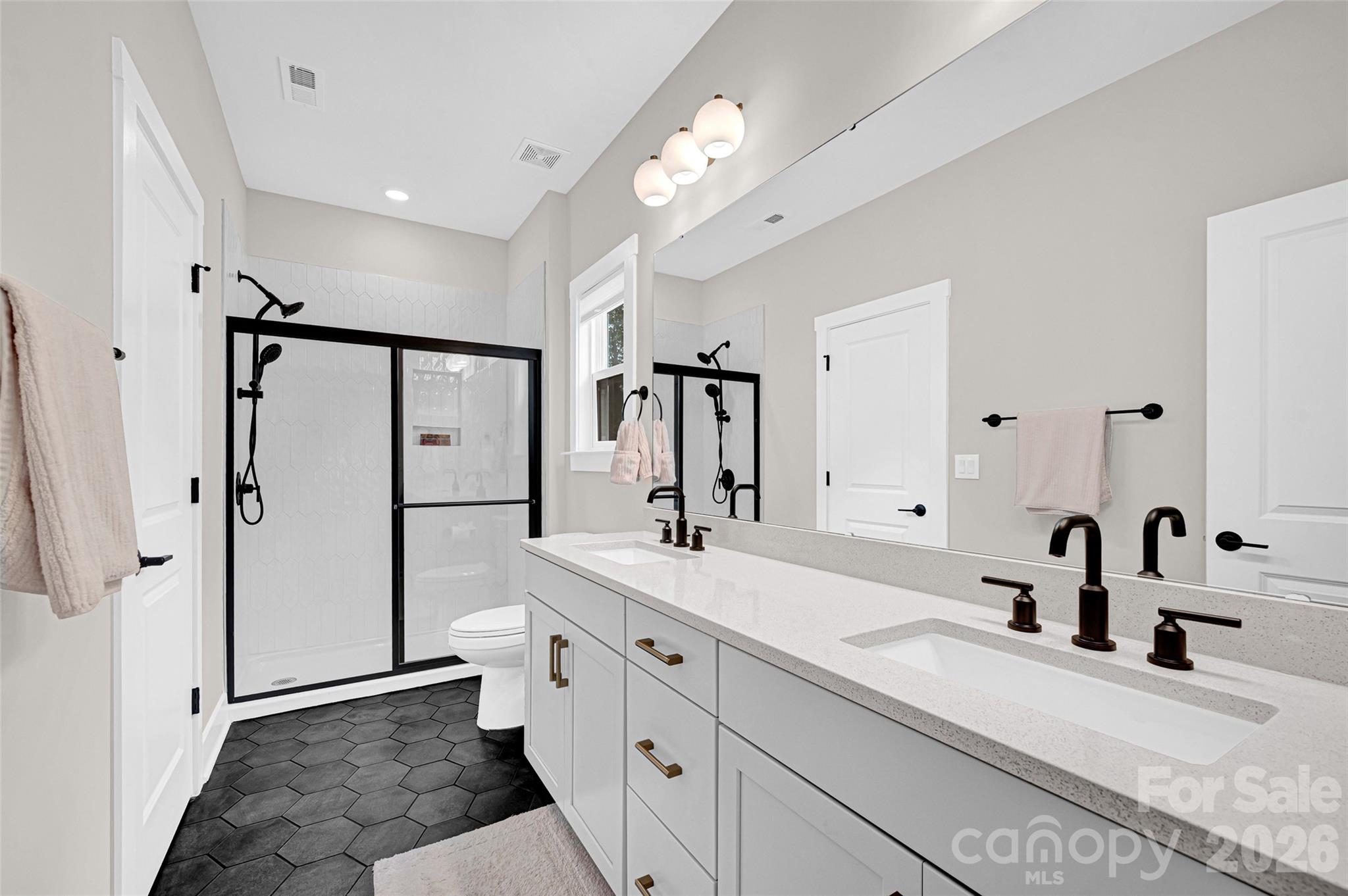 159 Glenn Drive — Mooresville