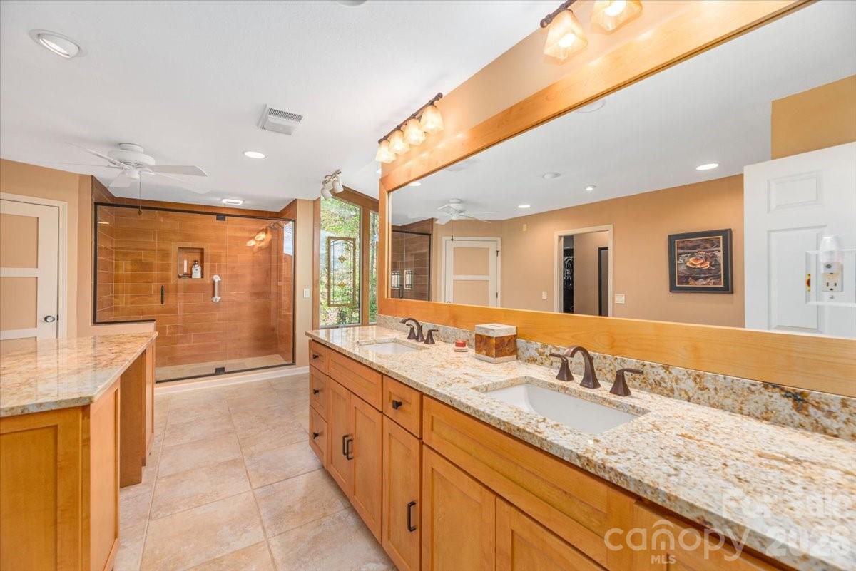 1108 Rocky Knob Road — Waynesville