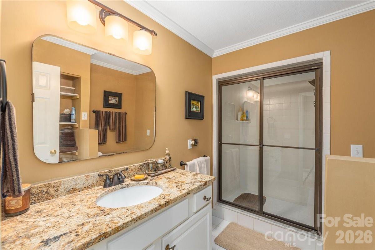 1108 Rocky Knob Road — Waynesville