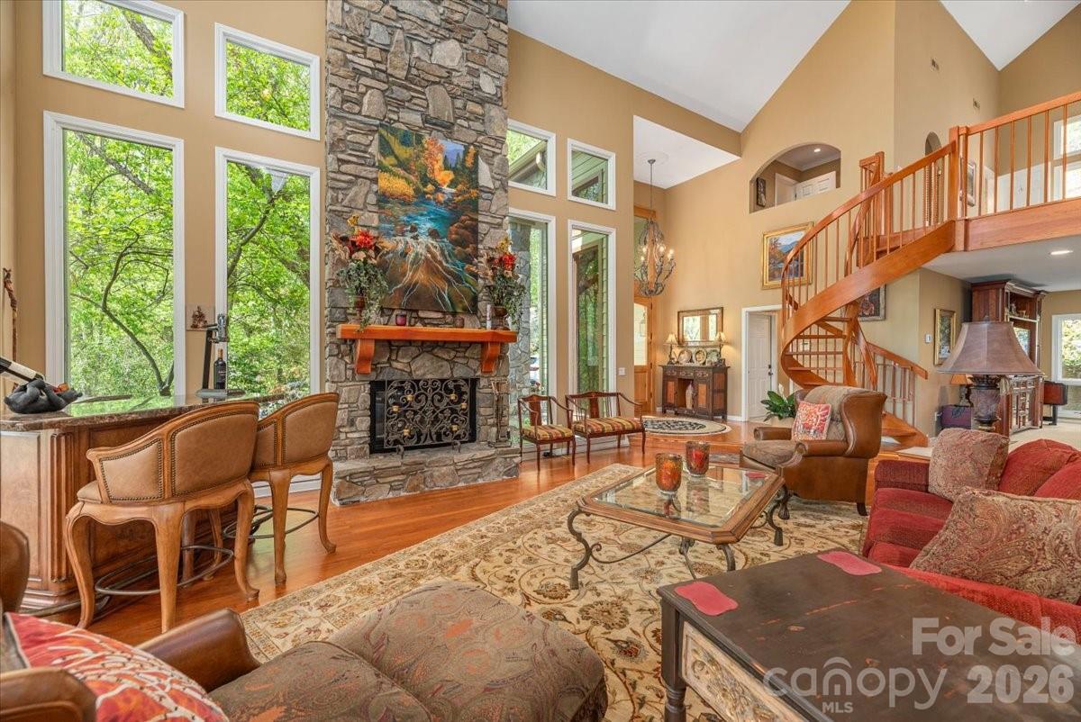1108 Rocky Knob Road — Waynesville