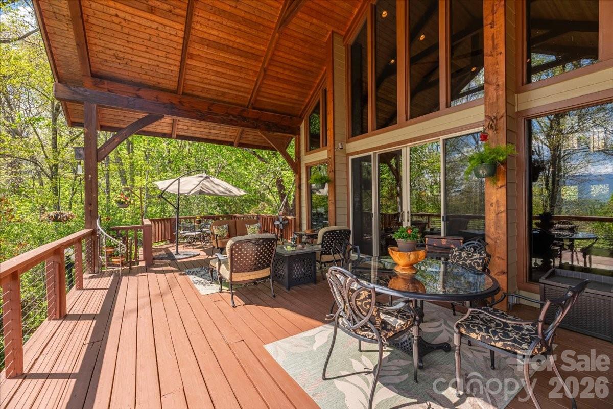 1108 Rocky Knob Road — Waynesville