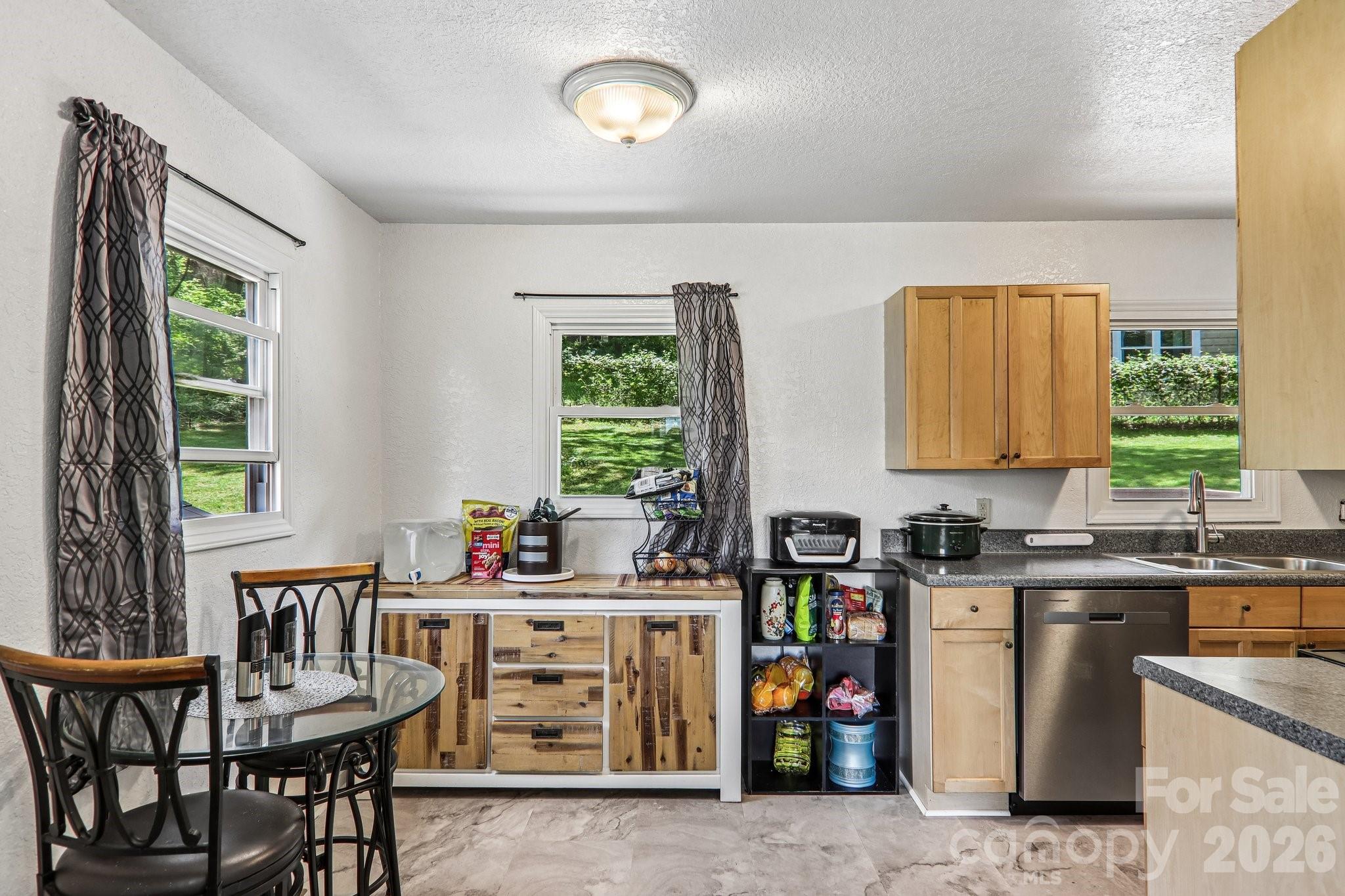 1 Camby Street — Asheville