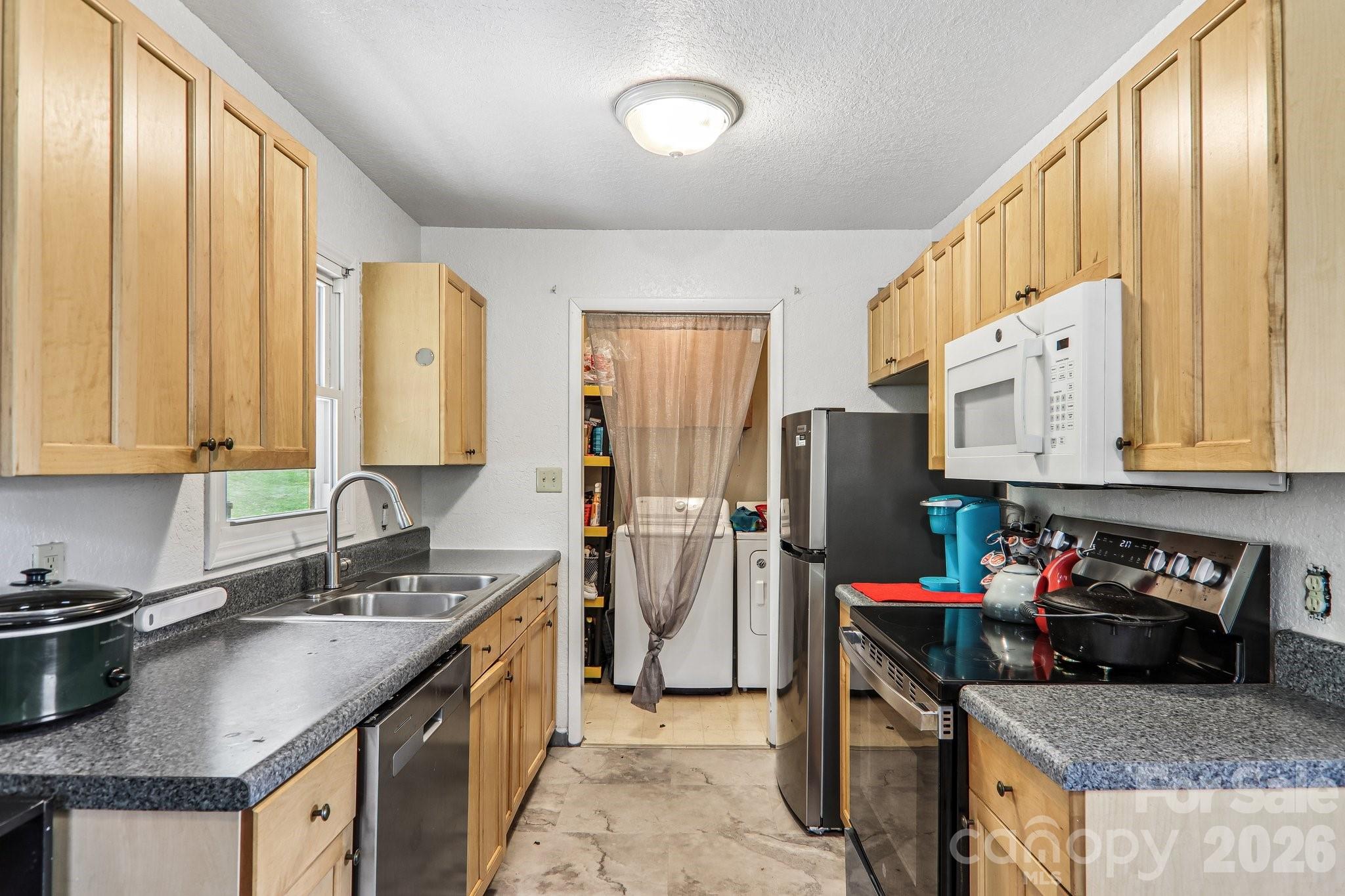 1 Camby Street — Asheville