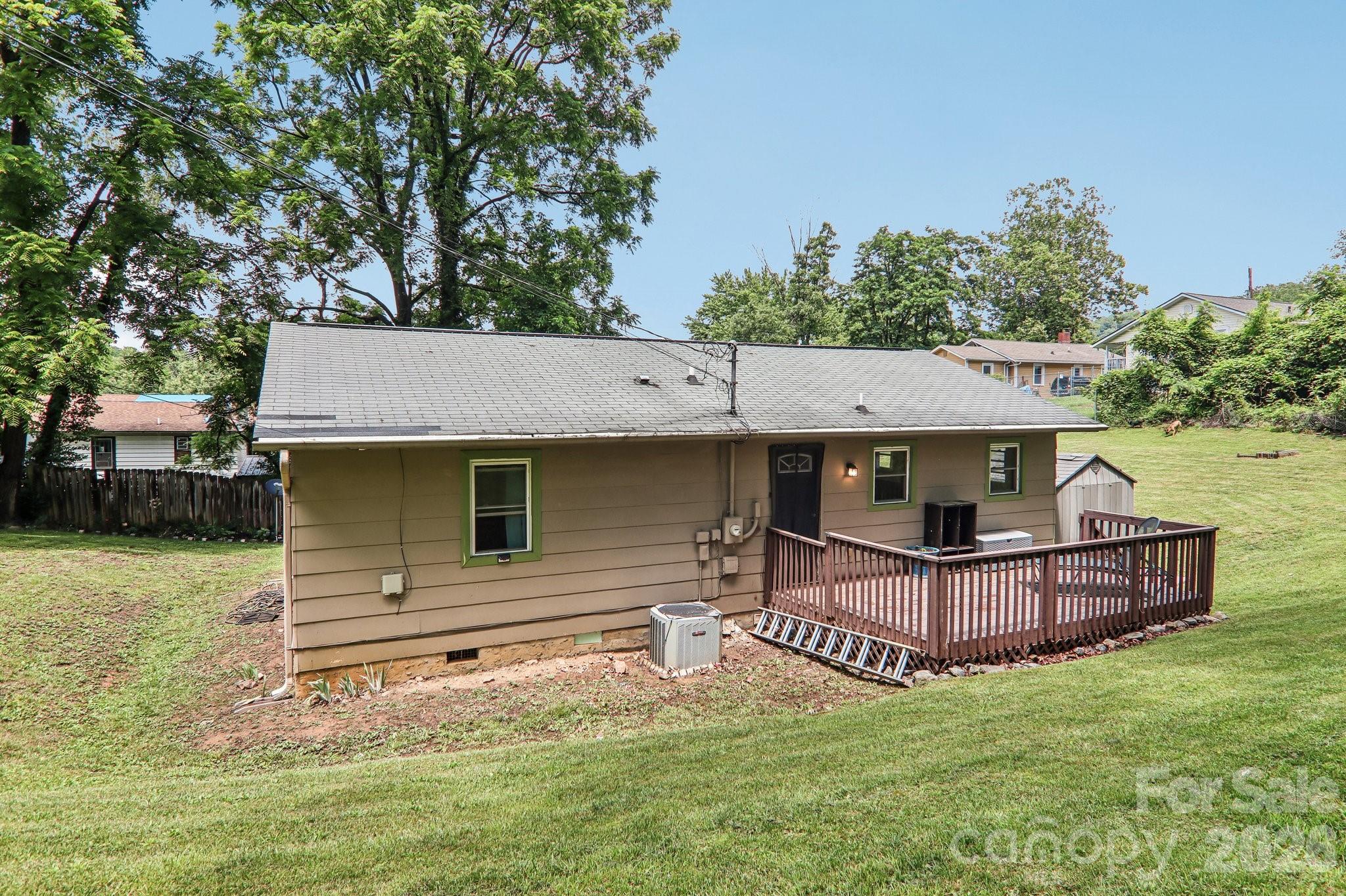 1 Camby Street — Asheville