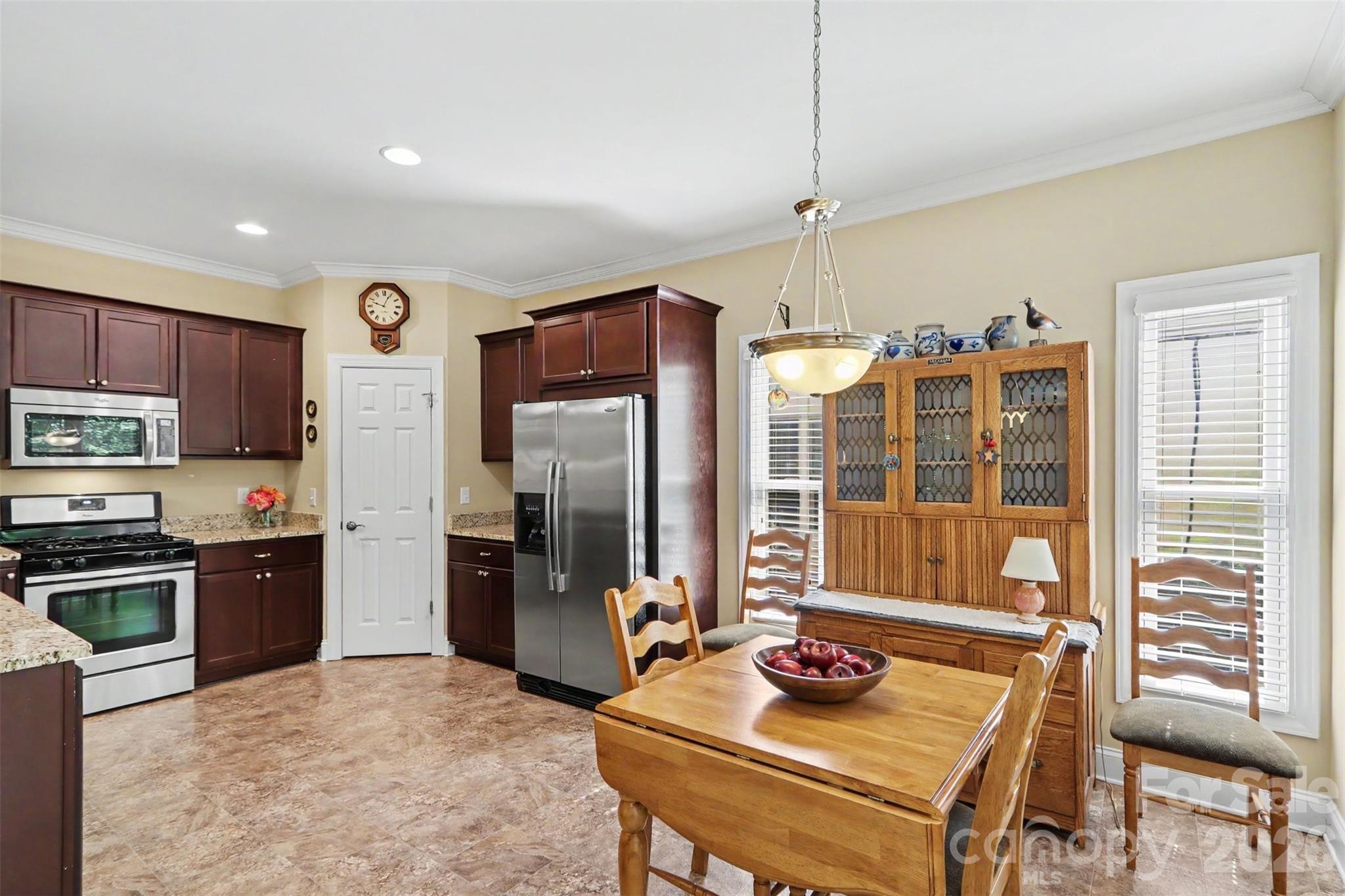 7926 Tigers Paw Drive — Huntersville