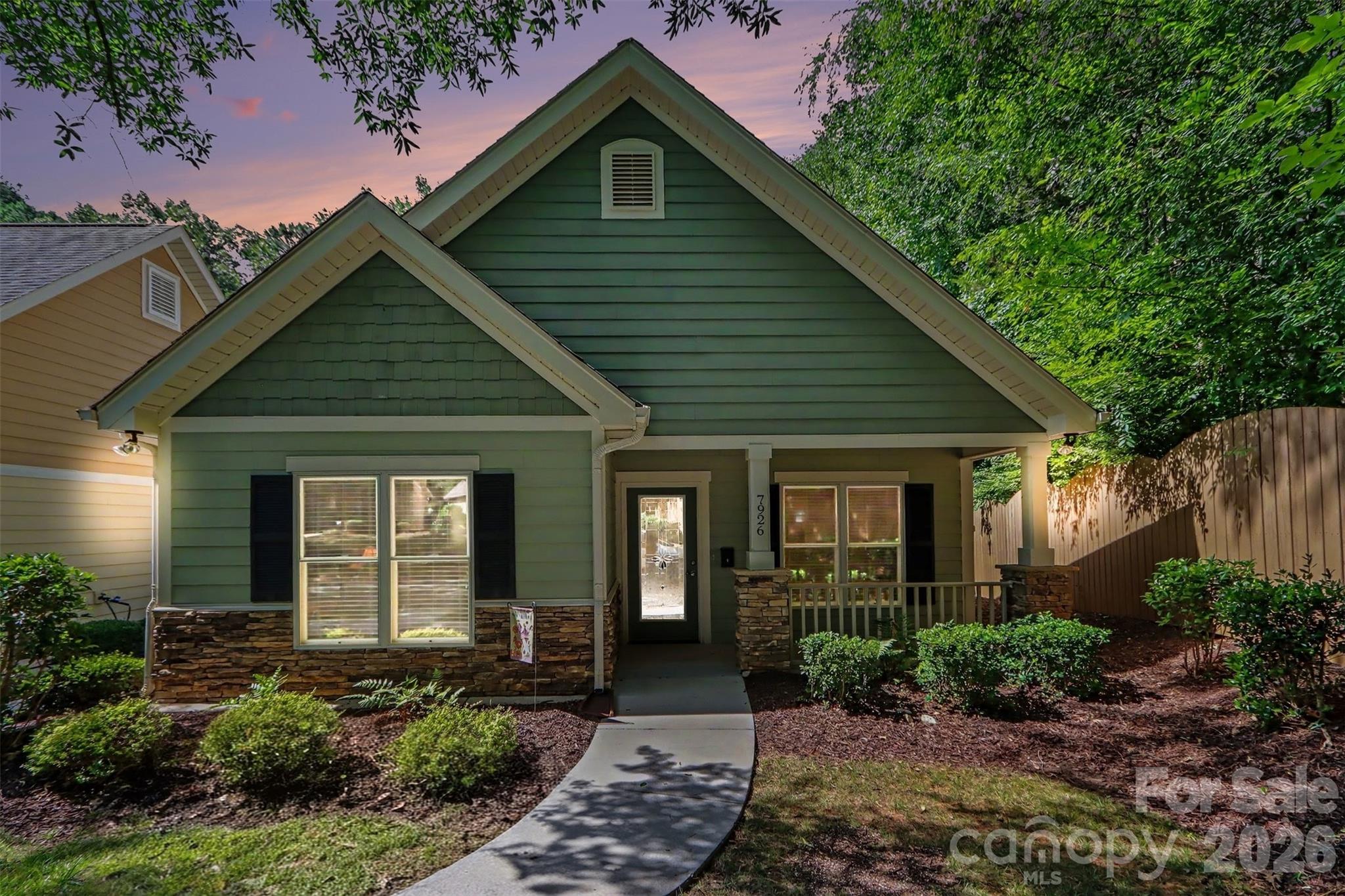 7926 Tigers Paw Drive — Huntersville
