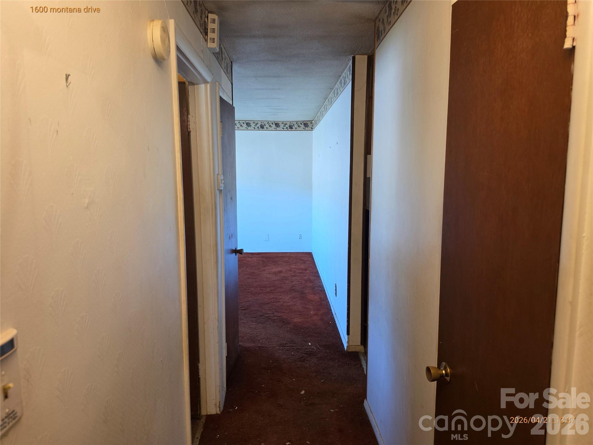 1600 Montana Drive — Charlotte