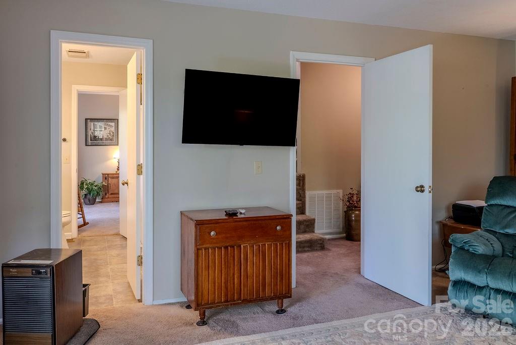 396 Winding Way Drive #51 — Franklin