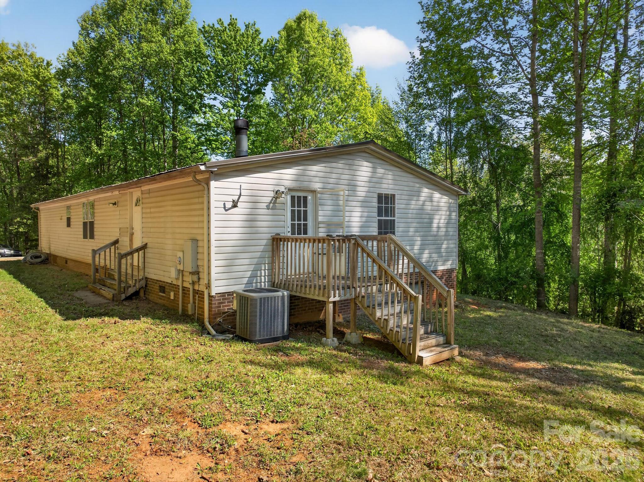 2324 Alfred Hartley Road — Lenoir