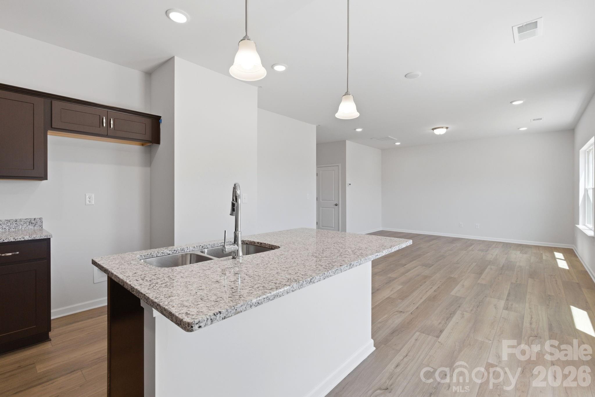 5694 Hagler Loop — Catawba