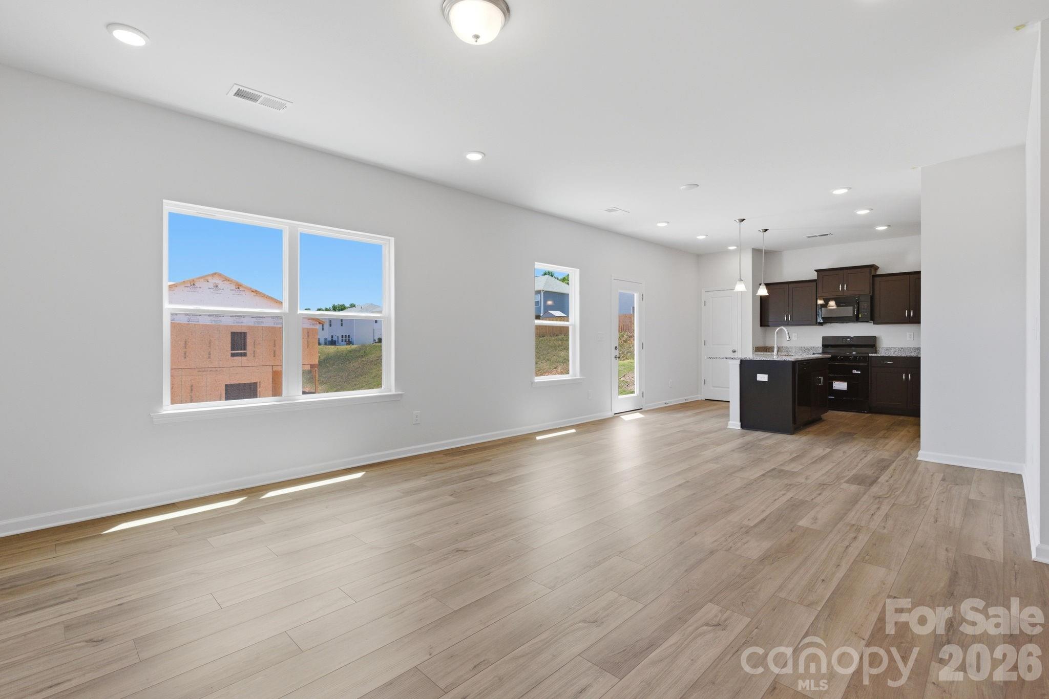 5694 Hagler Loop — Catawba