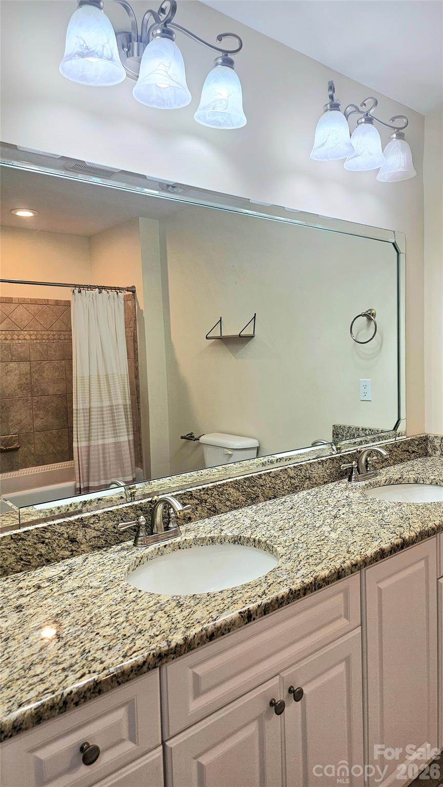1121 Smith Street — Albemarle