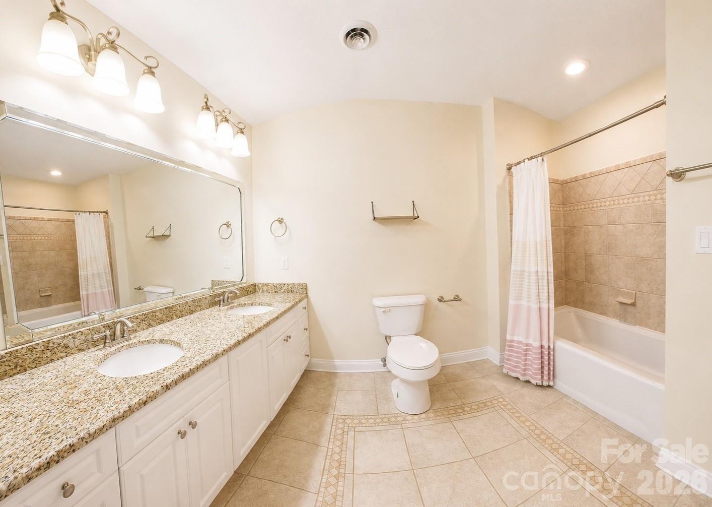 1121 Smith Street — Albemarle