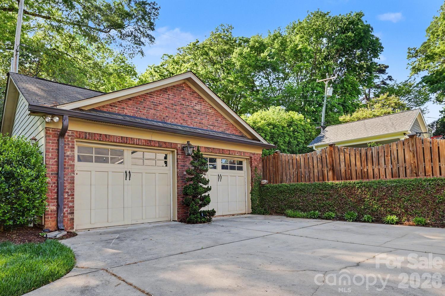 2744 Normandy Road — Charlotte