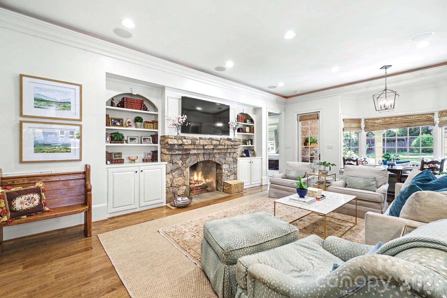 2744 Normandy Road — Charlotte