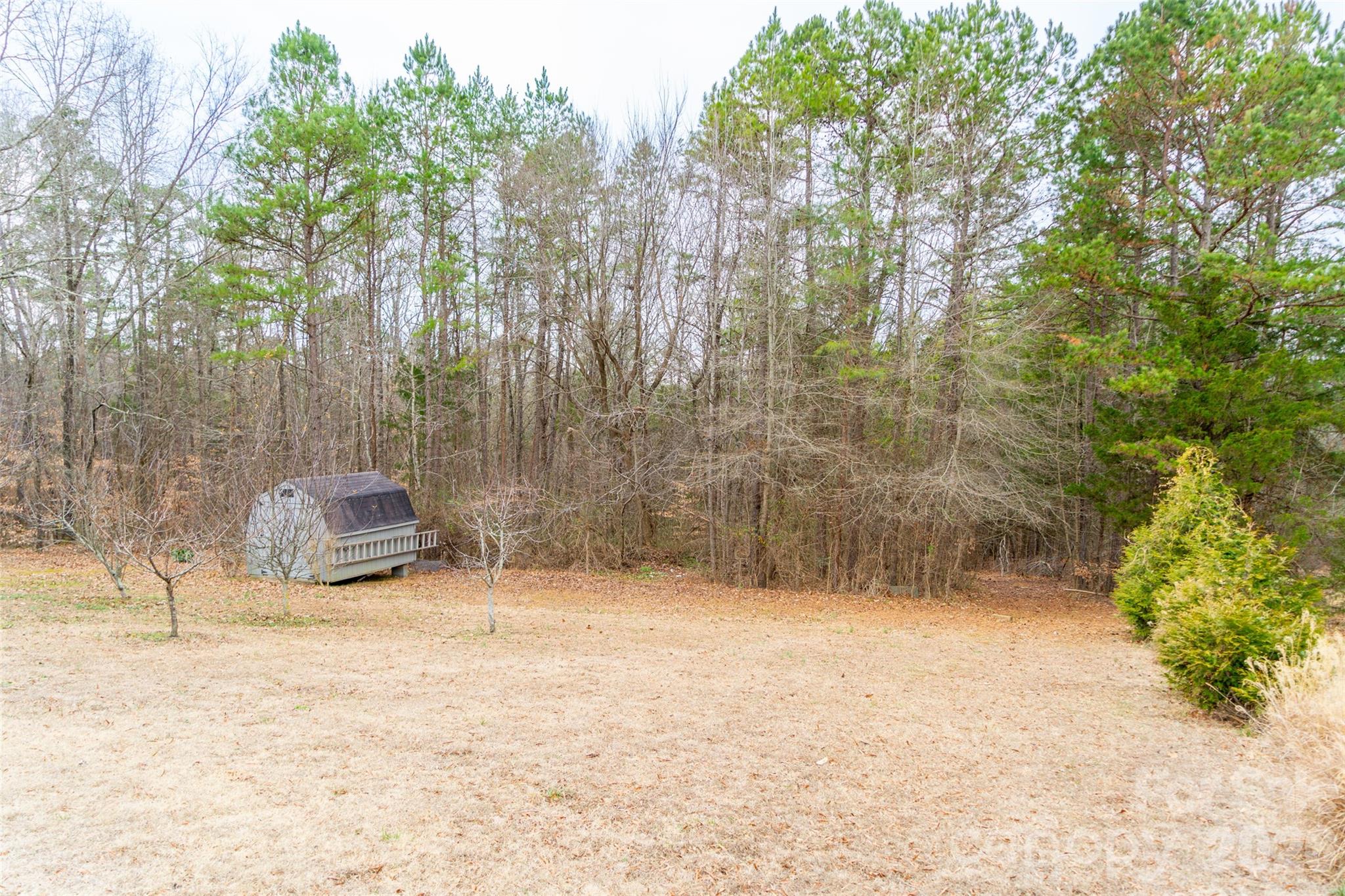 377 Concrete Works Road — Winston Salem