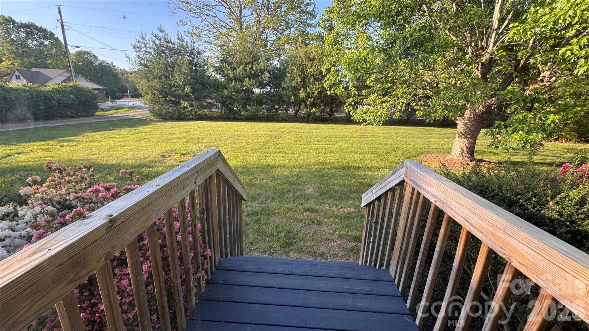144 Macedonia Road — Asheville