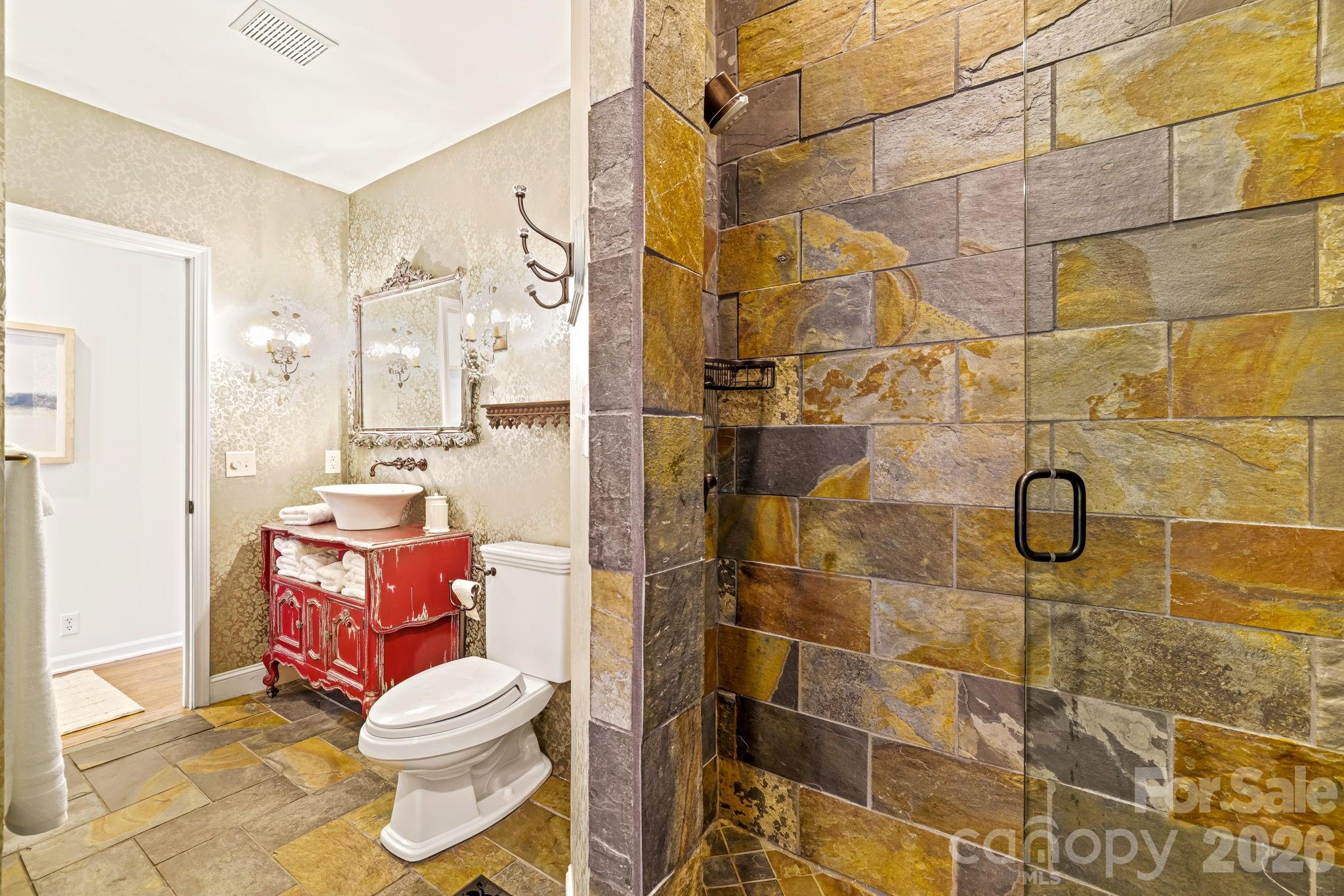 1052 Toxaway Drive — Lake Toxaway