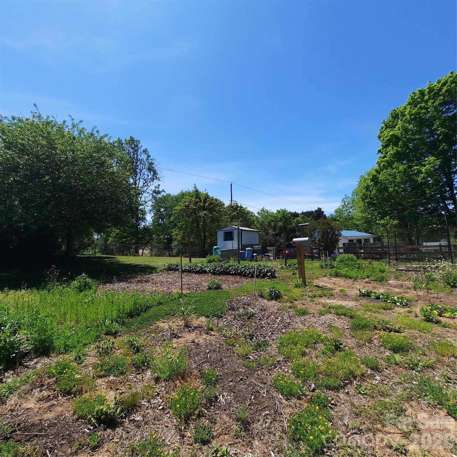604 Substation Street — Hendersonville