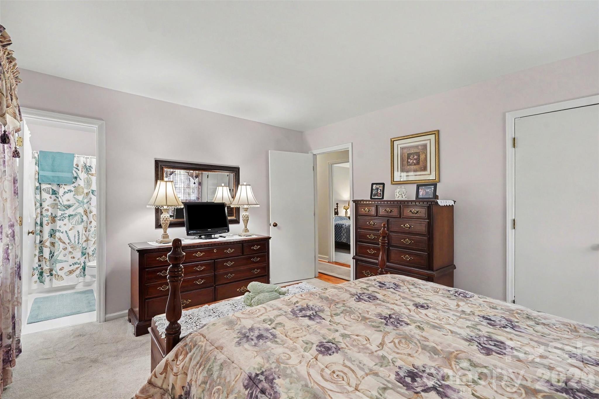 13611 Idlefield Lane — Matthews