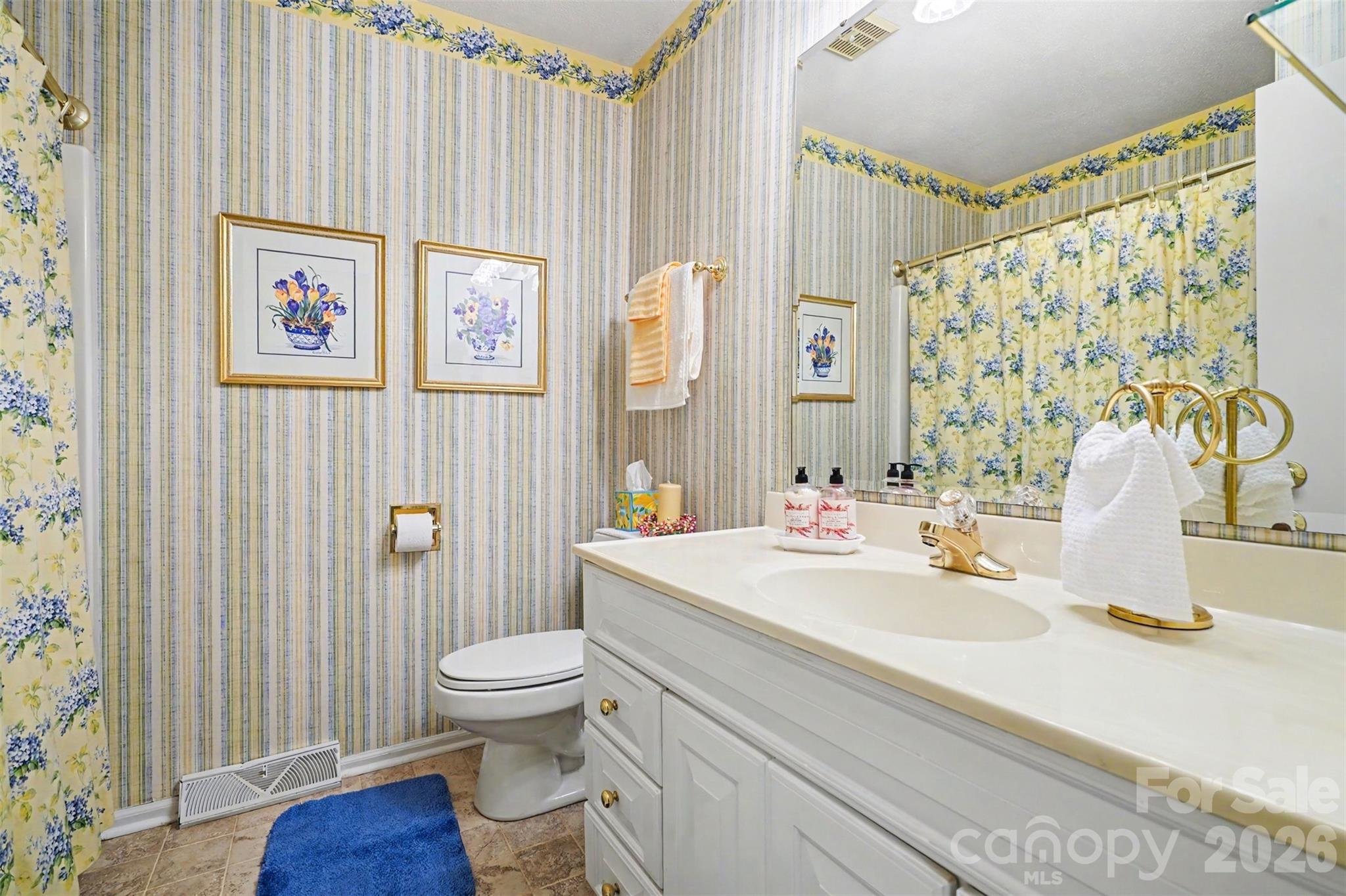 13611 Idlefield Lane — Matthews