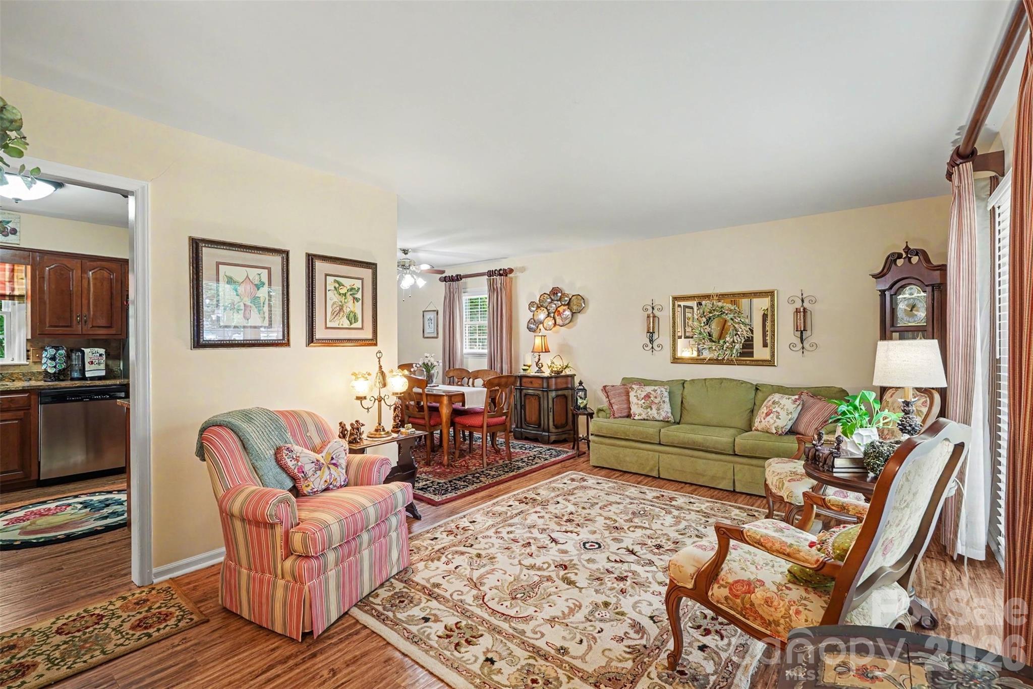 13611 Idlefield Lane — Matthews